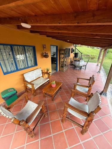 Encantadora finca en el corazón de Marinilla con vistas únicas y ubicación privilegiada