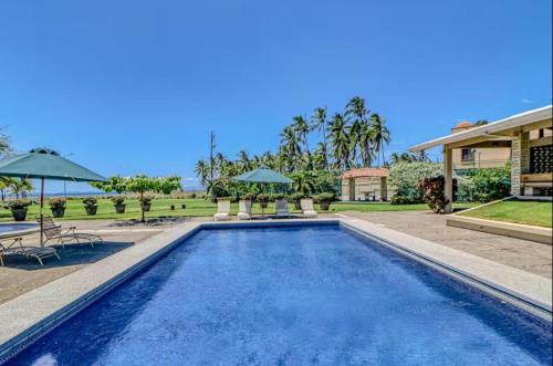 Beachfront Casa Cres | 6BR Luxury Villa with Private Pools, BBQ & Tennis – khách sạn tại El Roble