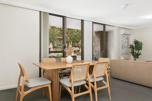 Pyrmont Paradise - Relaxed living with gym & pool - BOW02 near Ecco Restaurant