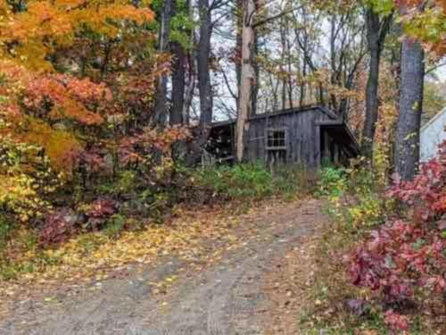 Two-Person Retreat on Horse Farm in Lee, New Hampshire in Lee (NH)