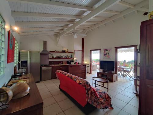 кухня, Villa de charme avec piscine et vue mer à Deshaies (Villa de charme avec piscine et vue mer a Deshaies) in Дешайес