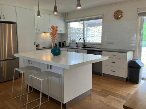 Bundalong River Retreat & Poolside Bliss in บุนดาลอง