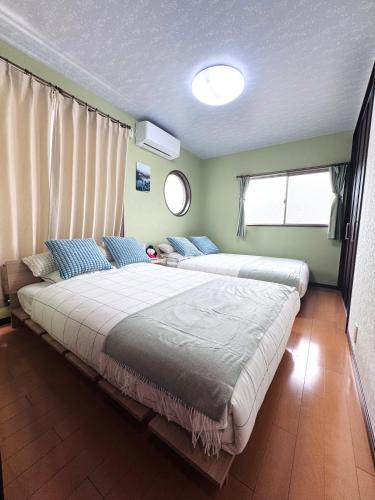 usj電車1分 駅徒歩6分 10人宿泊 無料駐車埸 貸切リ戸建 大型テレビ設置