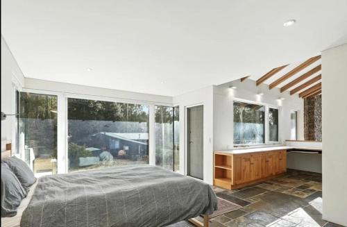 Lakeside Escape in Bradys Lake in ทาร์ราเลียห์