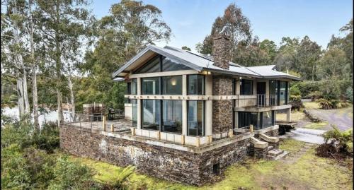 Lakeside Escape in Bradys Lake in ทาร์ราเลียห์