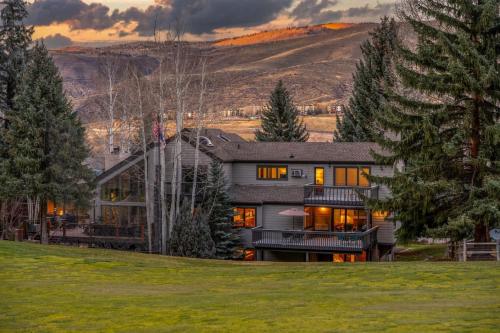 The Alpine Lodge 4BR on Eagle Vail Golf Course