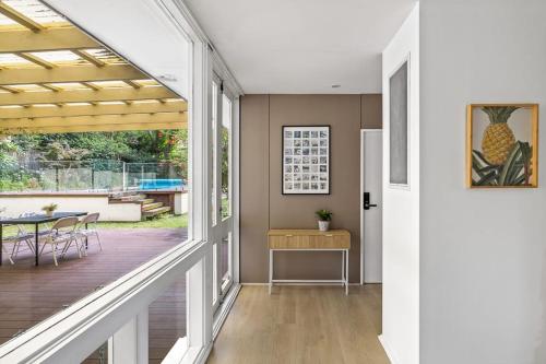 Bright and Cozy Queen Room - Serene Spot at Pymble - Shared Bathroom in Upper North Shore