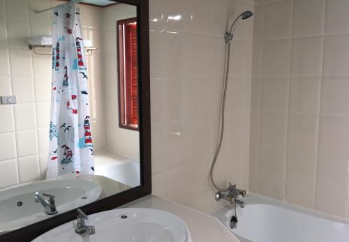 Toh Buk Seng Ayutthaya Hotel