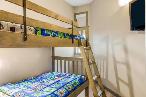 Days Inn & Suites by Wyndham West Edmonton - image 3