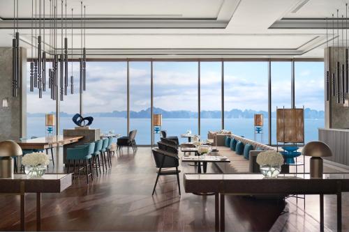 洲際下龍灣度假酒店 - 由洲際酒店集團管理 (InterContinental Halong Bay Resort by IHG) in 下龍