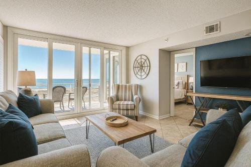 Atlantic Dunes 501 3 Br condo by RedAwning