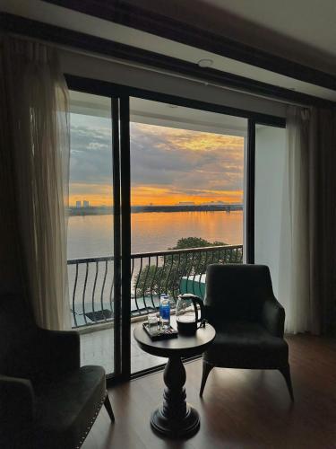 Sunrise Hanoi Hotel in Hai Ba Trung District