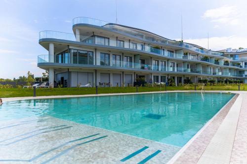 SzemesBay Apartment in บาลาตอนเซเมส