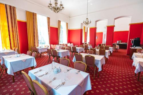 Romania in Κάροβυ Βαρύ