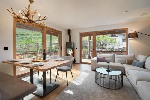 Chalet Florian - modern mit Garten und Terrasse in Kirchberg in Tirol, Österreich