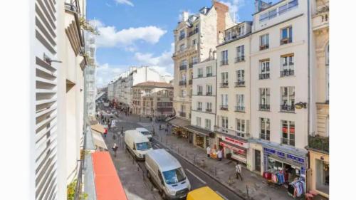 Amazing & brand new Parisian flat for 6p - image 6