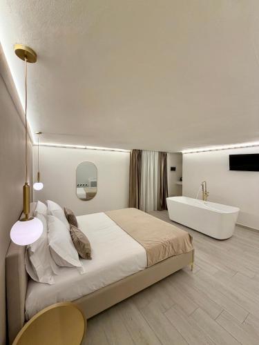 Seraphia Apartment 5