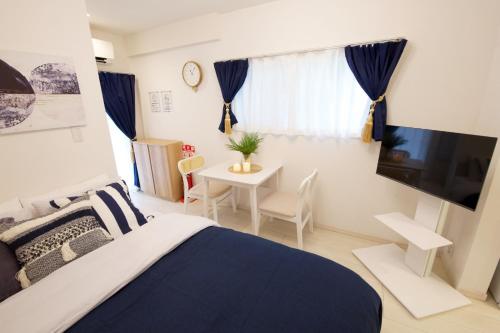 12 minutes by train to Skytree, 4 min to station on foot, 1F, 20square meter