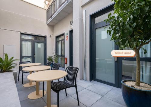 Faciliteiten, Style Suites by Olala Homes in Puente de Vallecas