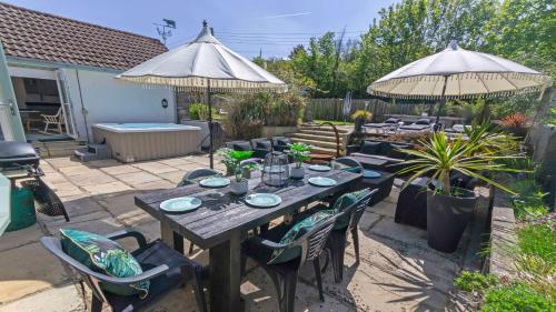 Seadmed, Shippenrill Sleeps 14Hot Tub PingPong Fire Pit in Croyde