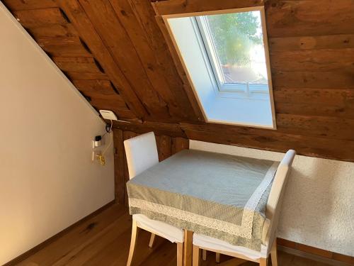 Martin's Apartment at Kirchheim near train station in Kirchheim unter Teck