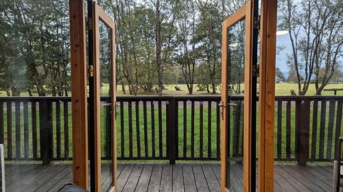Bracken Lodge in Inverinan Beag