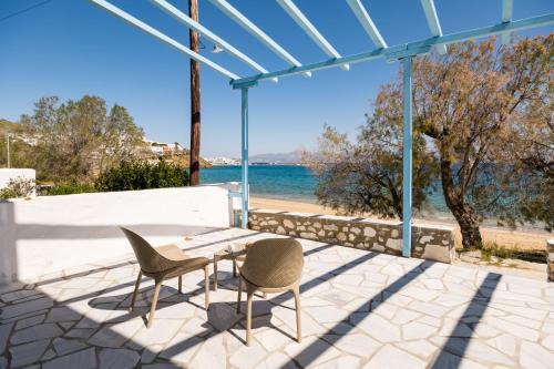 ระเบียง/ชานเรือน, Afroditi Studios & Villas in เกาะเพรอส