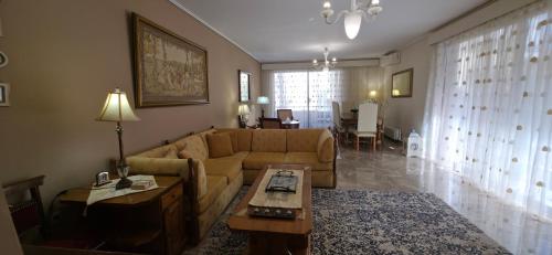 Cosy apartment in Chalandri, Ateny