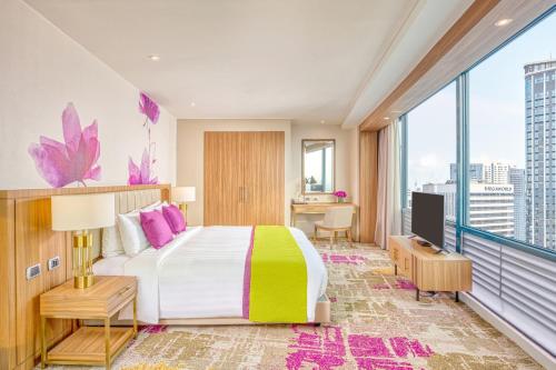 room detail thumbnail 1