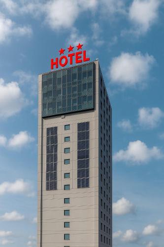 Quality Silesian Hotel - image 37