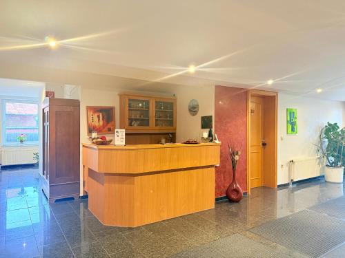 Фойє, Hotel Alt Oesselse in Латцен