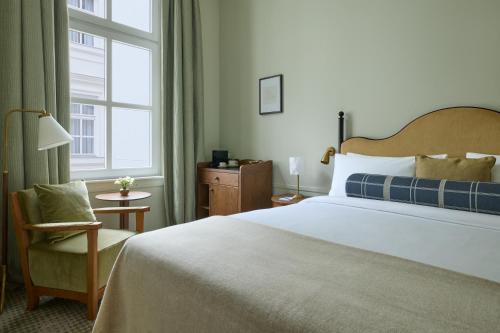 room detail thumbnail 0