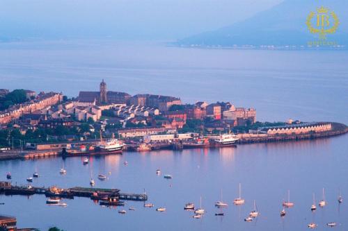 Közeli látványosságok, Cosy Apartment In Great Gourock Location in Gourock