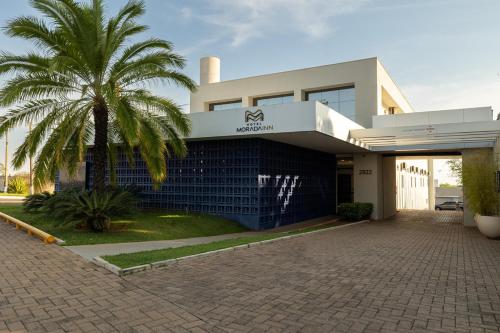 . Morada Inn Hotel