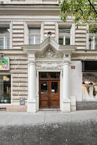 Prague Days - Family Two-Bedroom Apartment with AC and sound system in Vinohrady - image 6