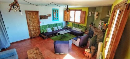 DonPepo Guesthouse in Torres de Albarracin