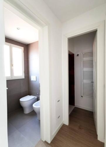 Luce -EXCLUSIVE DESIGN LOFT IN THE HEART OF FLORENCE - image 9