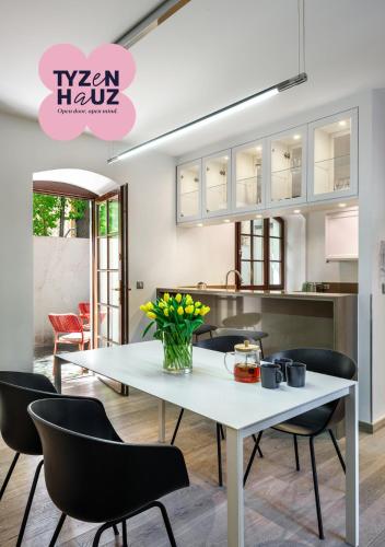 Tyzenhauz Villas