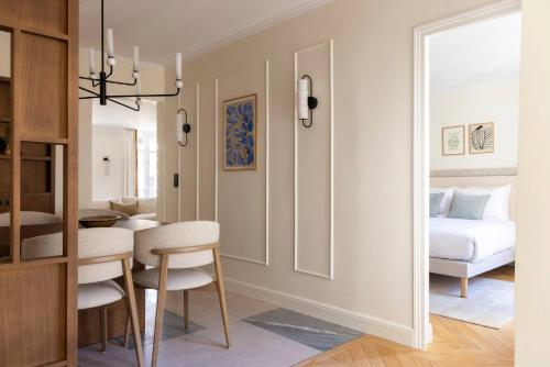 Luxurious Residence Saint Honore by onefinestay - image 12