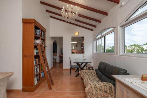 Villa Bois Jolan - Piscine Privée - image 13