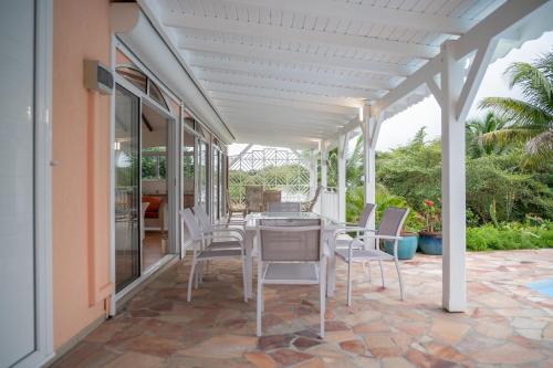 Μπαλκόνι/βεράντα, Villa Bois Jolan - Piscine Privée (Villa Bois Jolan - Piscine Privee) in Μπεραρντ