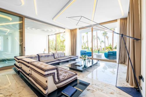 Shared lounge/TV area, Le Bleu Resort - Luxury Villa Tangier in Mnar