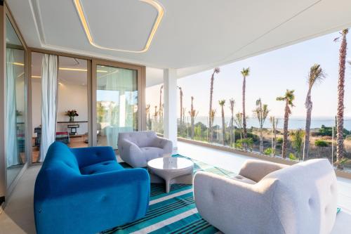 Balcony/terrace, Le Bleu Resort - Luxury Villa Tangier in Mnar