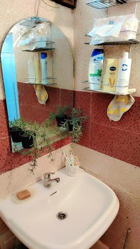Appartement au centre rabat dyour jamaa – khách sạn tại Qbibat