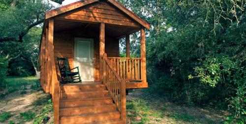 Secluded Cabin Perfect for a Romantic Getaway in Austin County, Texas in New Ulm