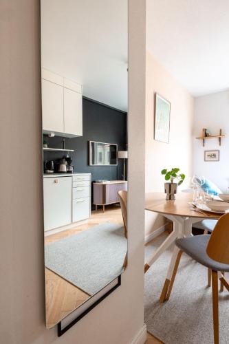 --2ndhomes Premium studio with full kitchen in Punavuori--, Helsinky (fotografie 3)