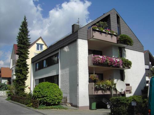 B&B Stuttgart - WohnZeit Stuttgart - Bed and Breakfast Stuttgart