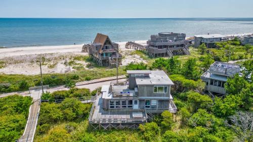 . Davis Park Fire Island Retreat