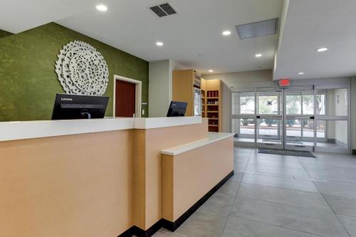 Fairfield Inn by Marriott Las Colinas - image 14