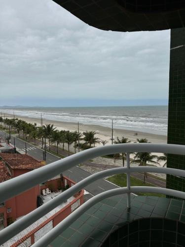 Frente ao Mar - Acorde Com o Barulho das Ondas apto 10 in โซเลมาร์